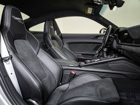 Certified 2026 Porsche 911 GT3 RWD image 16