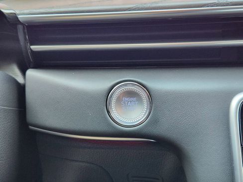 New 2026 Genesis GV80 2.5T Advanced image 16