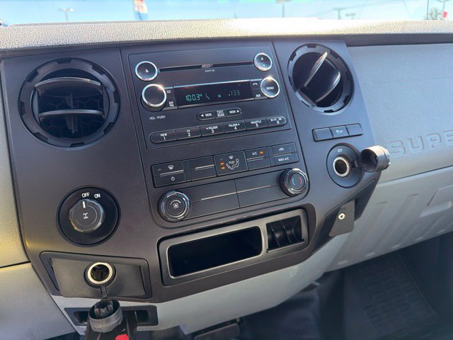 Used 2016 Ford F250 XL w/ XL Appearance Package AWD/4WD image 16