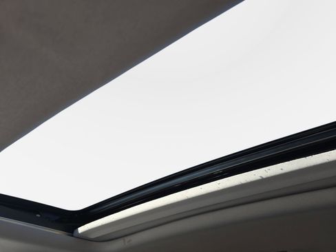 Used 2021 Honda CR-V EX image 16