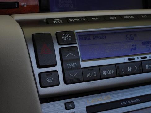 Used 2006 Lexus SC 430 Convertible image 79