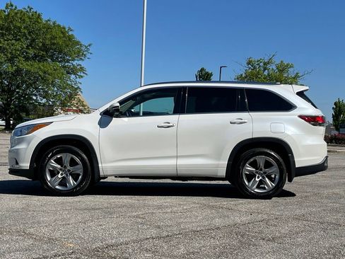 Used 2016 Toyota Highlander Limited AWD/4WD image 4