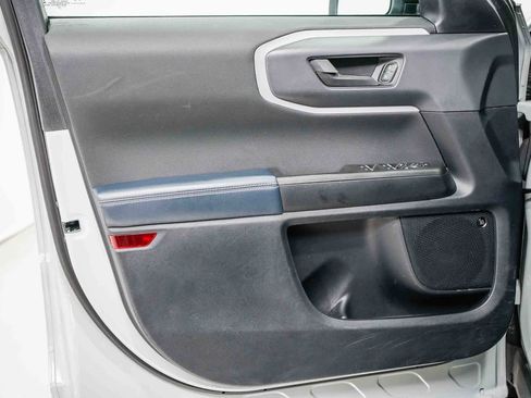 Used 2022 Ford Bronco Sport Outer Banks w/ Tech Package image 18