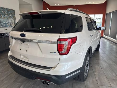 Used 2018 Ford Explorer Platinum AWD/4WD image 8