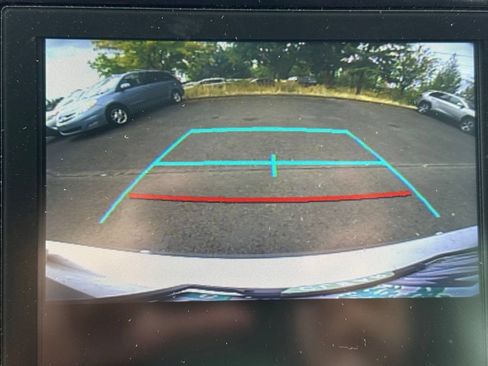 Used 2021 Toyota Prius Prime Limited FWD image 11
