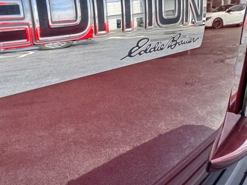 Used 2010 Ford Expedition Eddie Bauer RWD image 11
