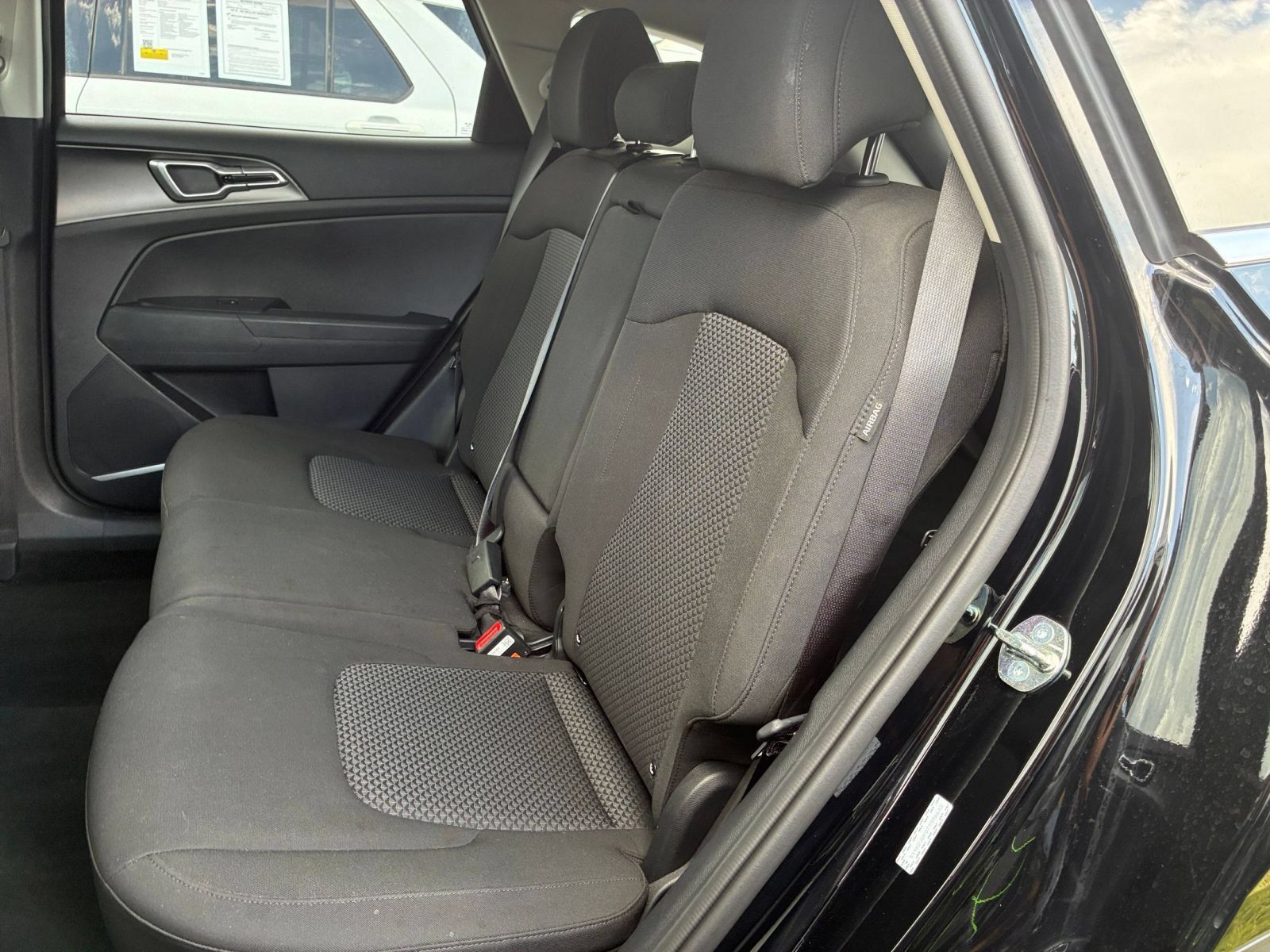 Used 2026 Kia Sportage LX FWD image 36