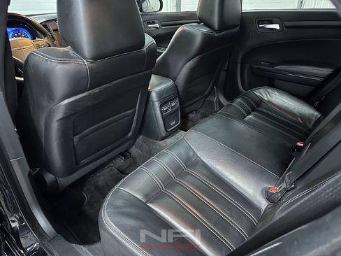 Used 2016 Chrysler 300 S AWD/4WD image 34