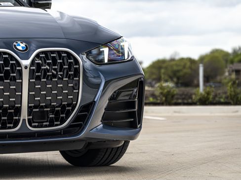 Used 2025 BMW 430i Coupe w/ M Sport Package image 29