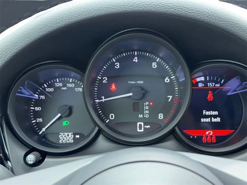 Used 2025 Porsche Macan Turbo image 21