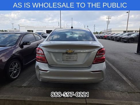 Used 2017 Chevrolet Sonic LT FWD image 3