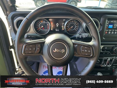 Used 2021 Jeep Wrangler Sport S image 9
