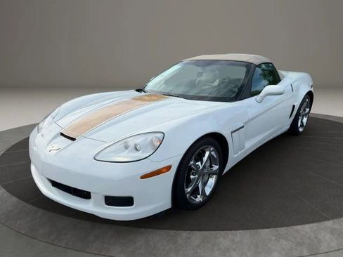 Used 2012 Chevrolet Corvette Grand Sport w/ 3LT Preferred Equipment Group RWD image 1