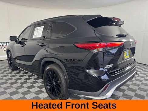 Used 2023 Toyota Highlander XSE FWD image 10