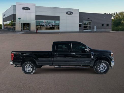 Used 2019 Ford F350 XLT w/ XLT Value Package image 12