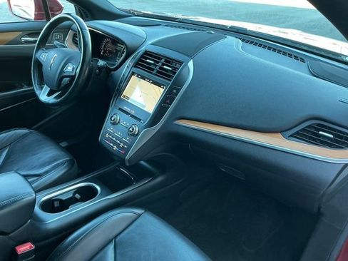 Used 2019 Lincoln MKC Reserve w/ MKC Climate Package image 17