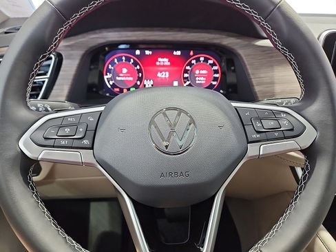 New 2026 Volkswagen Atlas SEL AWD/4WD image 22