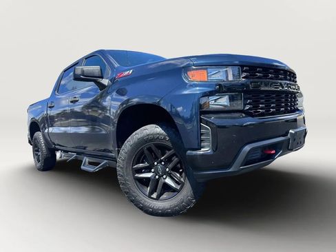 Used 2019 Chevrolet Silverado 1500 Custom Trail Boss w/ Custom Convenience Package AWD/4WD image 13