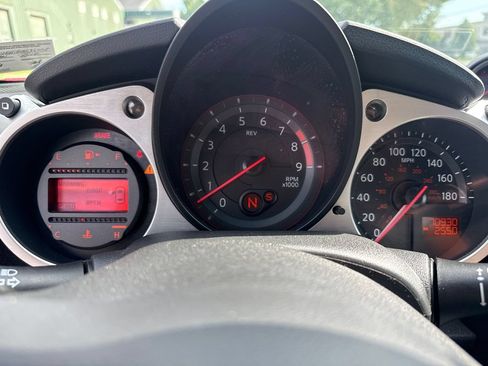 Used 2014 Nissan 370Z Coupe w/ Sport Package RWD image 17