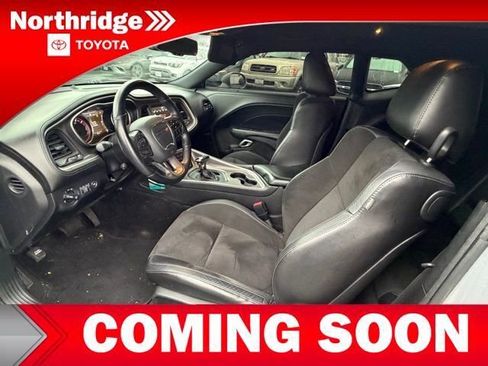 Used 2022 Dodge Challenger R/T w/ Plus Package image 5