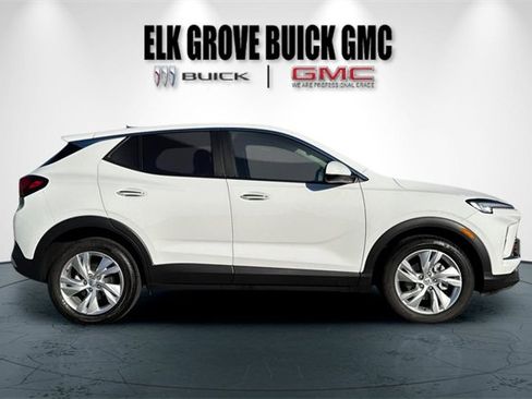 Used 2025 Buick Encore GX Preferred image 3