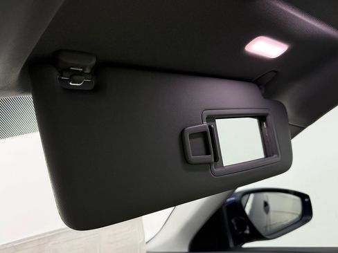 New 2025 Audi Q5 Premium Plus image 28