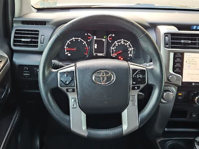 Used 2020 Toyota 4Runner SR5 Premium w/ Moonroof Package AWD/4WD image 20