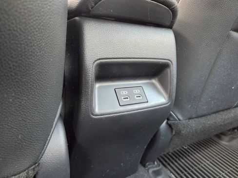 Used 2026 Toyota Corolla LE FWD image 14