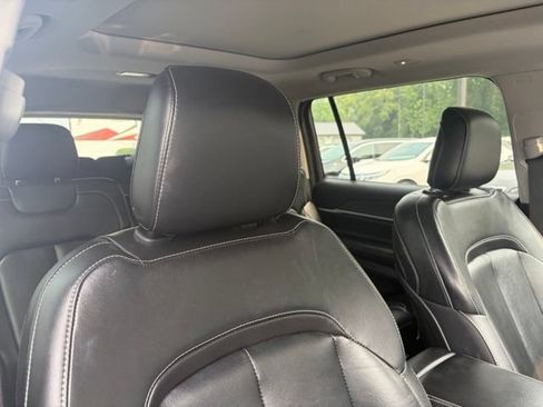 Used 2021 Jeep Grand Cherokee L Limited AWD/4WD image 36
