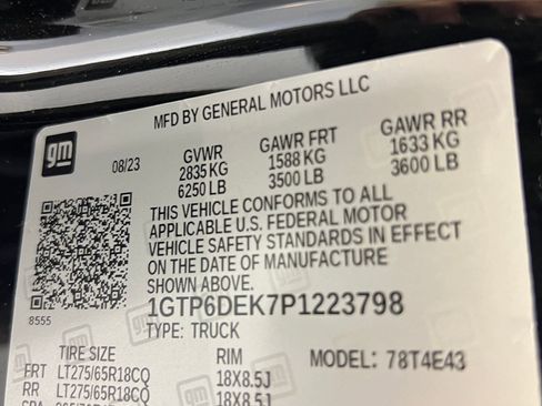 Used 2023 GMC Canyon AT4 w/ Technology Package image 22