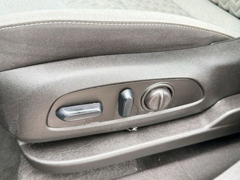 Certified 2024 Chevrolet Equinox LS w/ LS Convenience Package image 14