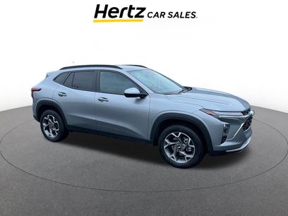 Used 2025 Chevrolet Trax LT w/ LT Convenience Package