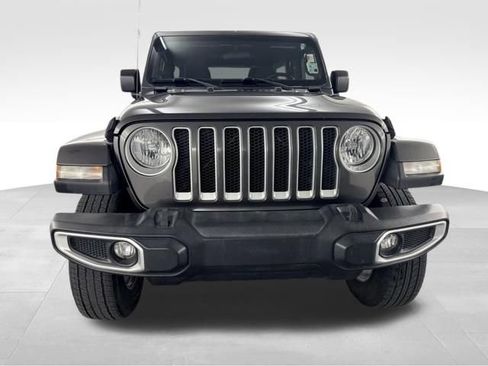 Used 2020 Jeep Wrangler Unlimited Sahara AWD/4WD image 4
