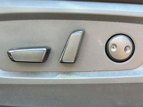 New 2026 Nissan Pathfinder SL AWD/4WD image 28