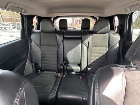 Used 2022 Mitsubishi Outlander SE image 28