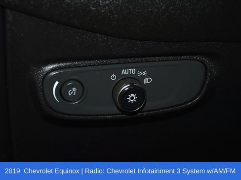 Used 2019 Chevrolet Equinox LT w/ Driver Convenience Package FWD image 9