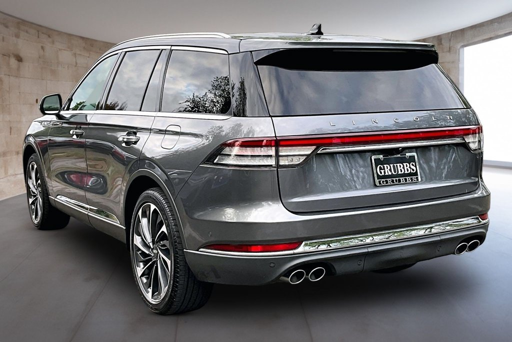 Used 2022 Lincoln Aviator Reserve w/ Equipment Group 201A AWD/4WD image 14