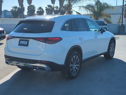 Used 2025 Mercedes-Benz GLC 300 image 5