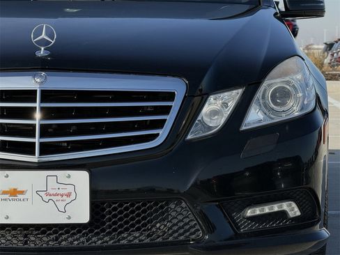 Used 2010 Mercedes-Benz E 350 Sedan image 8