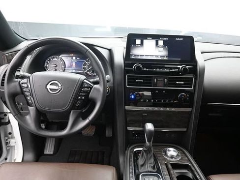 Used 2023 Nissan Armada Platinum w/ Captain's Chairs Package AWD/4WD image 11