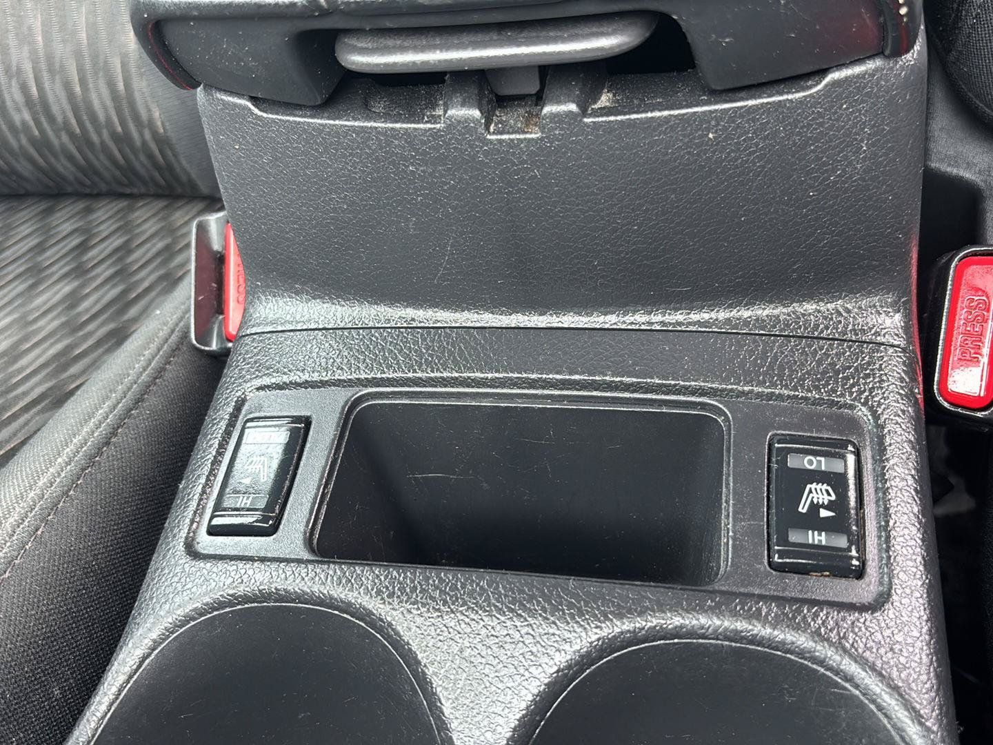 Used 2020 Nissan Rogue S FWD image 21