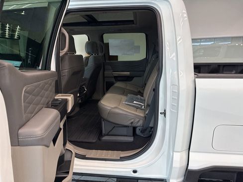 New 2026 Ford F250 Platinum w/ Platinum Plus Package image 11