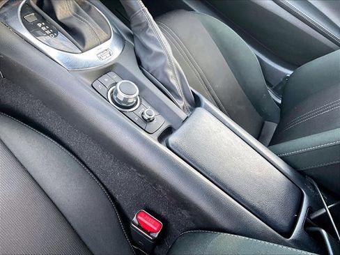 Used 2020 MAZDA MX-5 Miata Club image 22