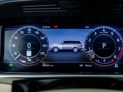 Used 2020 Land Rover Range Rover Long Wheelbase Autobiography image 44