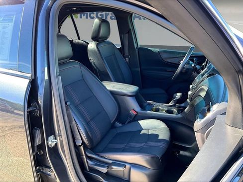 Used 2022 Chevrolet Equinox RS AWD/4WD image 32