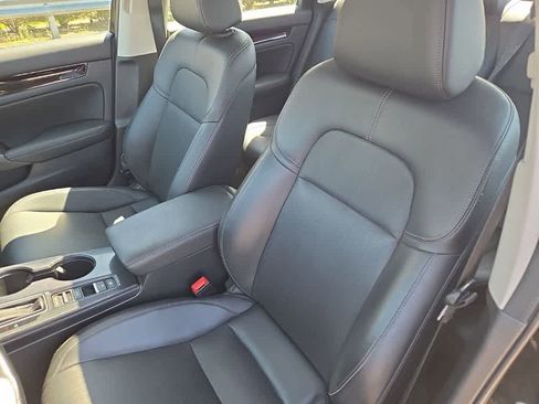 Used 2023 Honda Civic Touring image 15