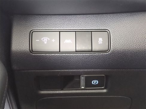 Certified 2023 Hyundai Santa Fe SE image 25