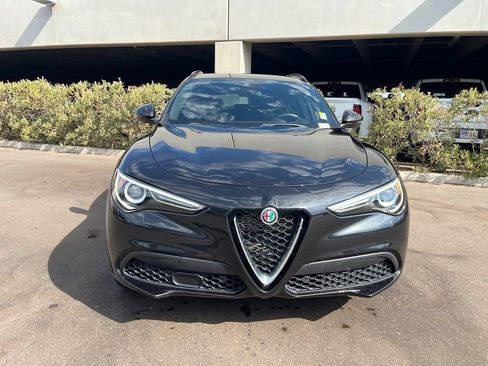 Used 2022 Alfa Romeo Stelvio Ti AWD/4WD image 4