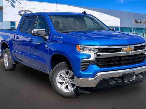 Used 2025 Chevrolet Silverado 1500 LT image 11