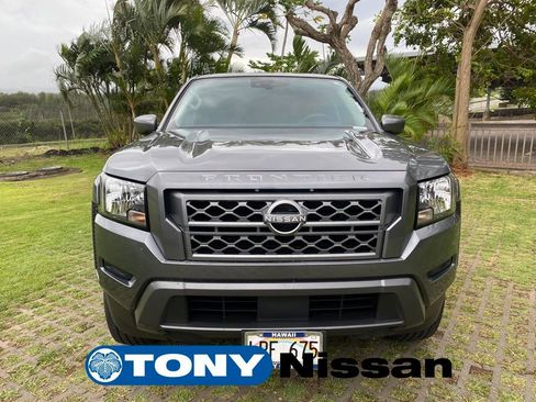 Used 2024 Nissan Frontier SV w/ Technology Package image 20